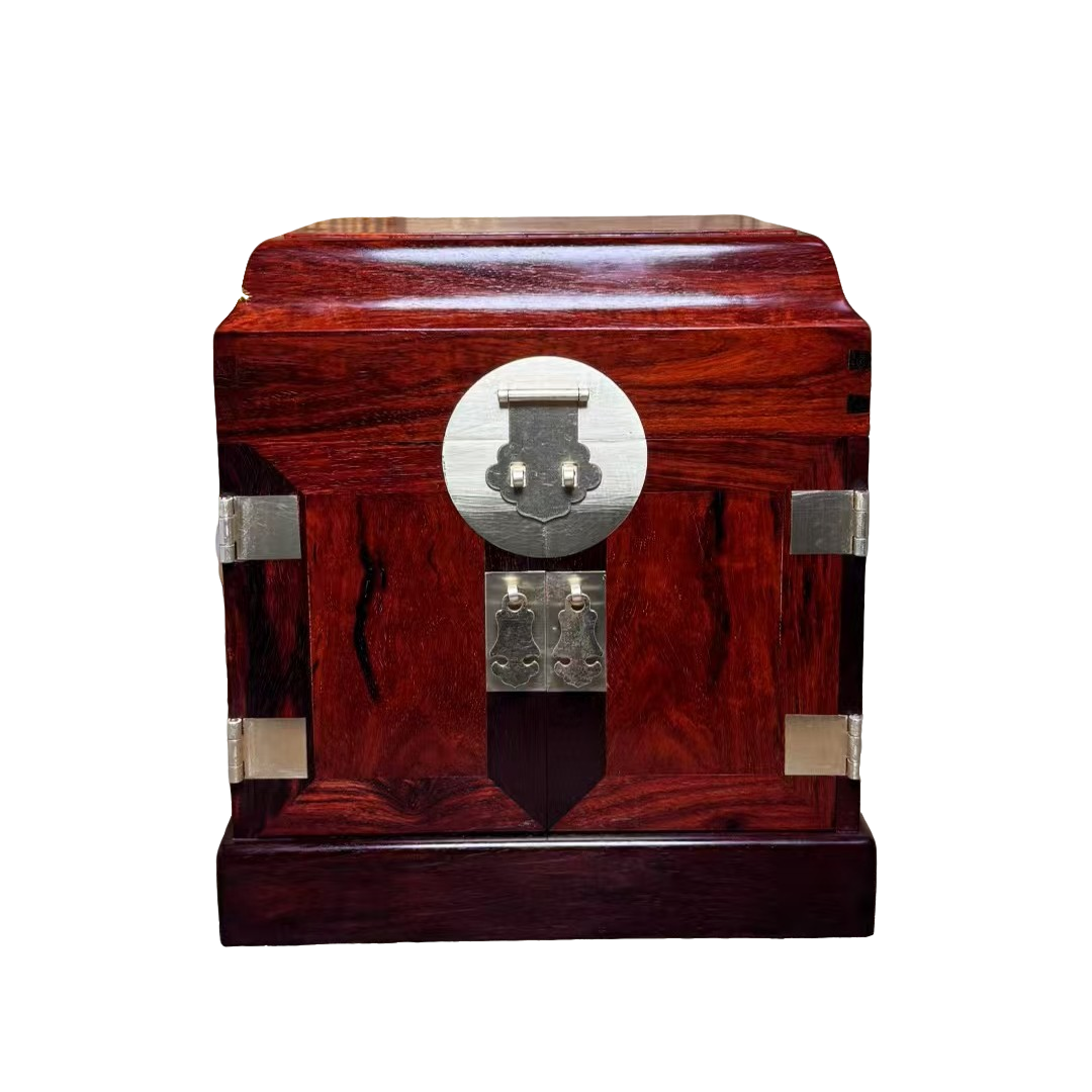 印度小叶紫檀官箱单只的品相很棒的一只官箱全独板的