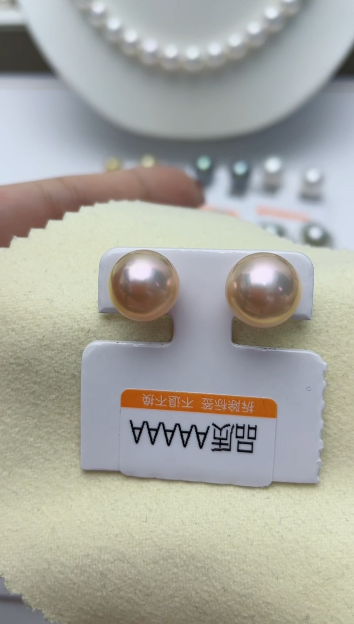 【闪购商品】淡水珍珠耳饰18K金镶嵌W45