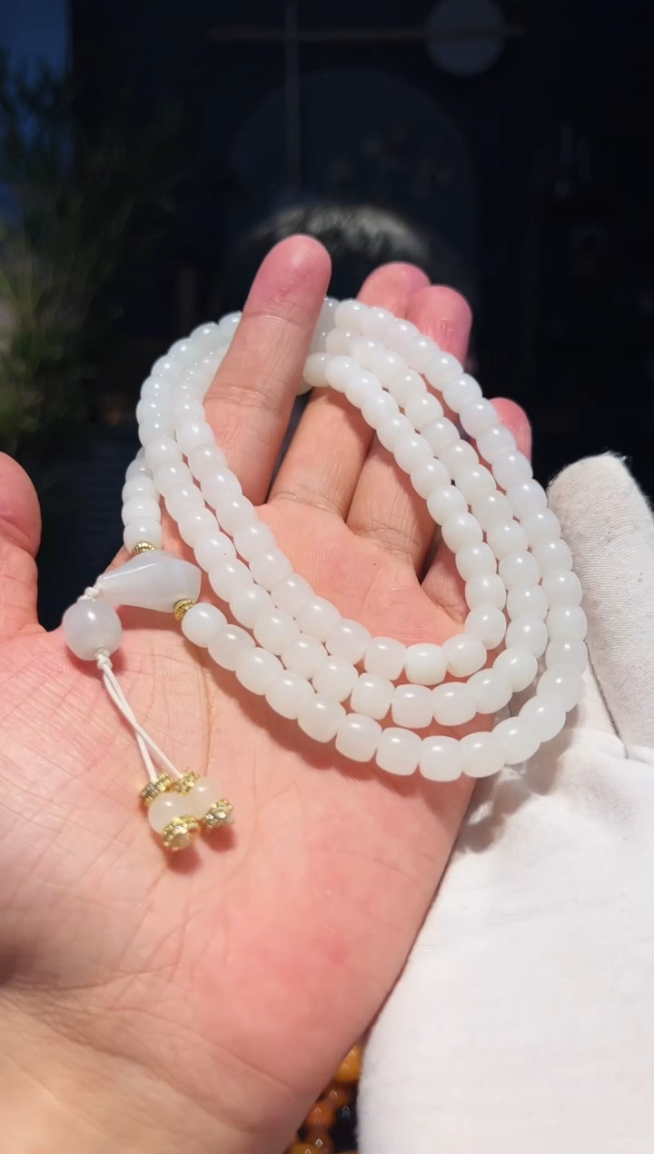 手链未镶嵌和田玉8+108多圈