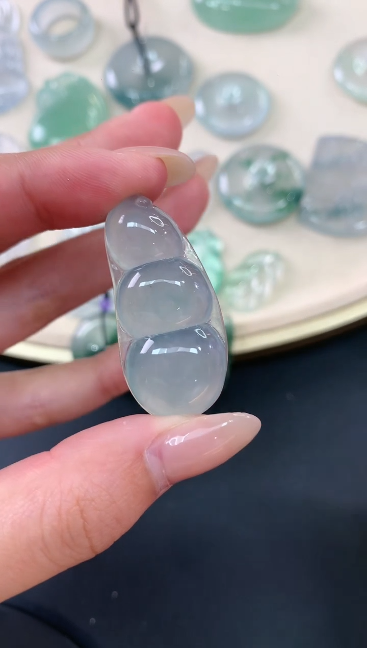 【闪购商品】翡翠吊坠(不含链)未镶嵌A665|8800