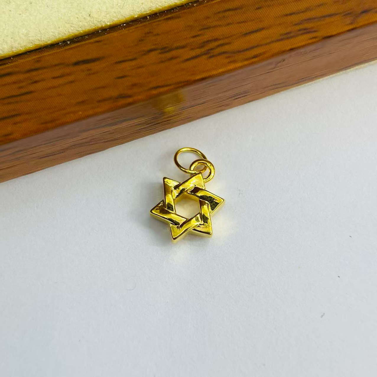 君潮黄金足金999镂空五角星吊坠DP2876-0310