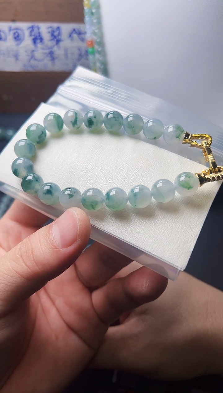 未镶嵌定制翡翠卡10  缅甸天然翡翠A货