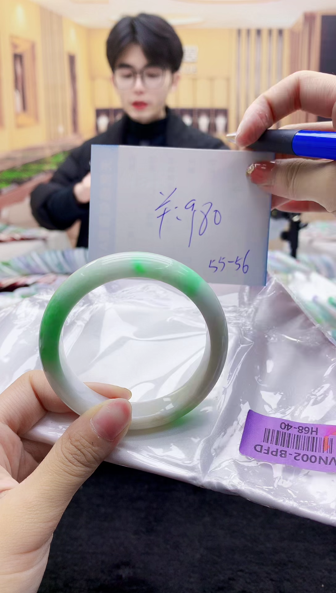 【闪购商品】翡翠手镯未镶嵌     H68-40