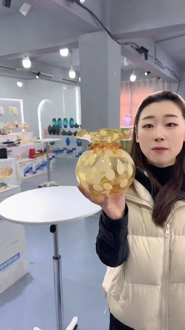 有机玻璃昕洋花瓶花器R-早8