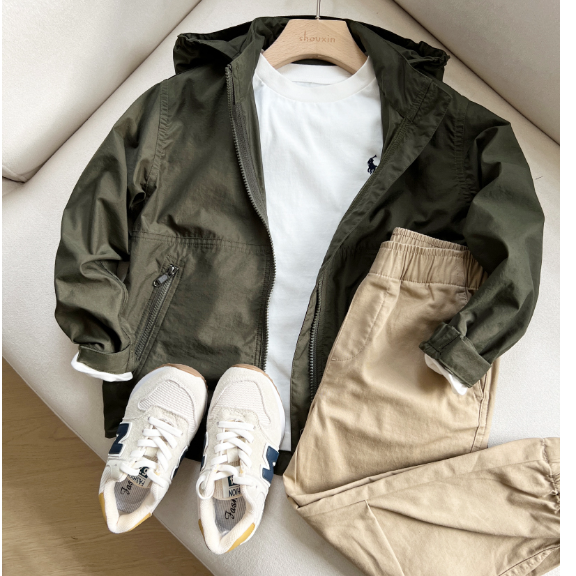 【手心外贸】日本东丽速干机能轻量化面料 防水运动外套 软壳冲锋衣