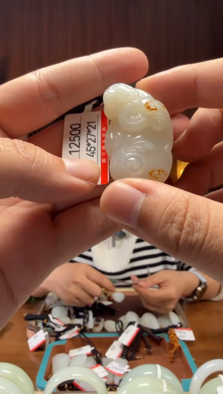 【闪购商品】和田玉吊坠未镶嵌1