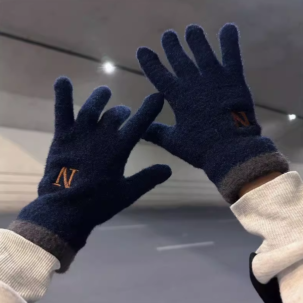 可触屏手套男冬季加厚加绒毛线保暖户外骑行防寒针织手套帅气学生