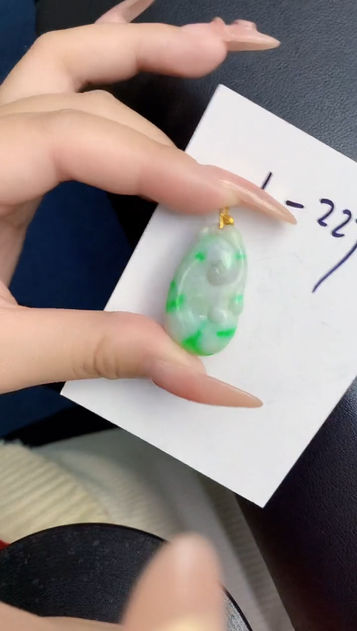 【闪购商品】翡翠颈饰18K金镶嵌000000000