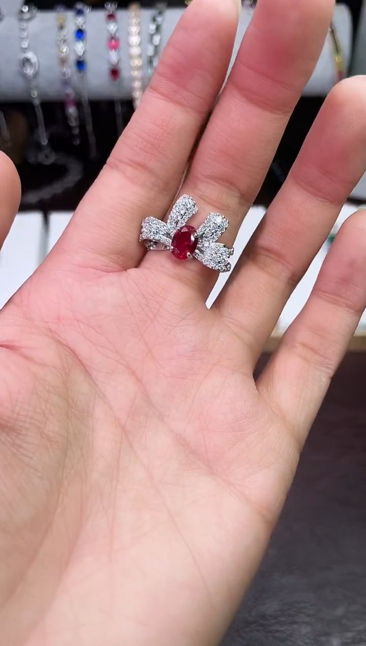 足铂镶嵌合成（培育）红宝石戒指/指环红宝戒指