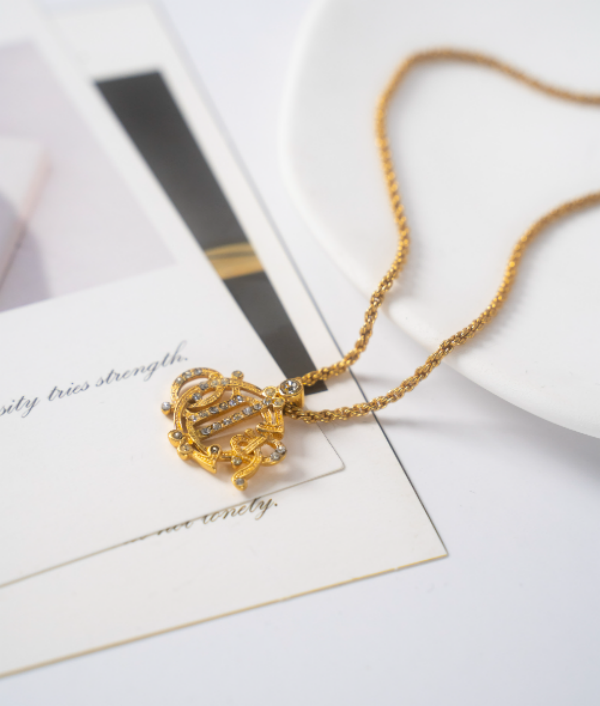 99新 DIOR/迪奥 镶钻南瓜马车中古vintage项链百搭 ng02