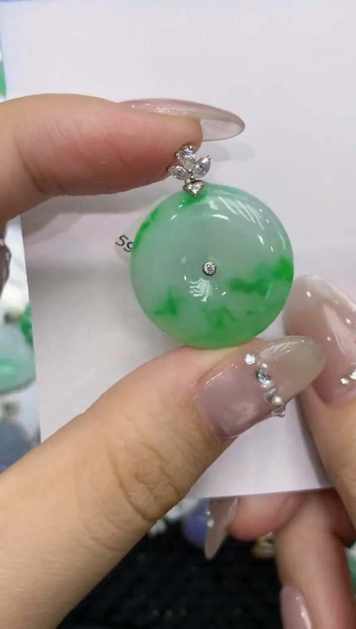 【闪购商品】翡翠颈饰18K金镶嵌222222222