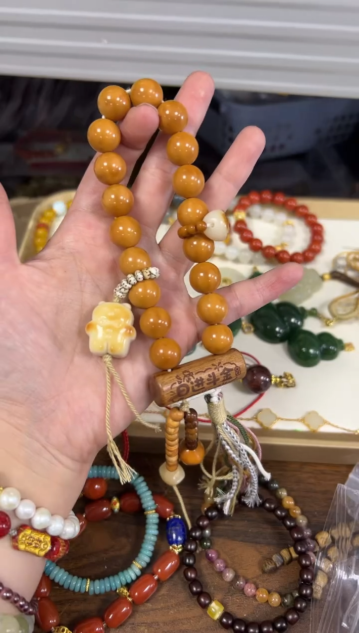 吊坠猴头核桃猴头圆珠日进斗金设计款手持[23]