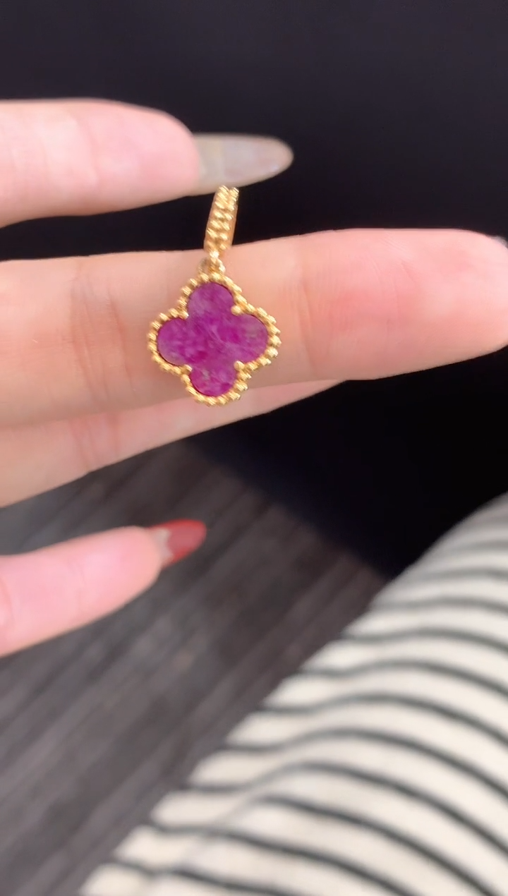 【闪购商品】苏纪石（舒俱来）.18K金镶嵌舒俱来吊坠