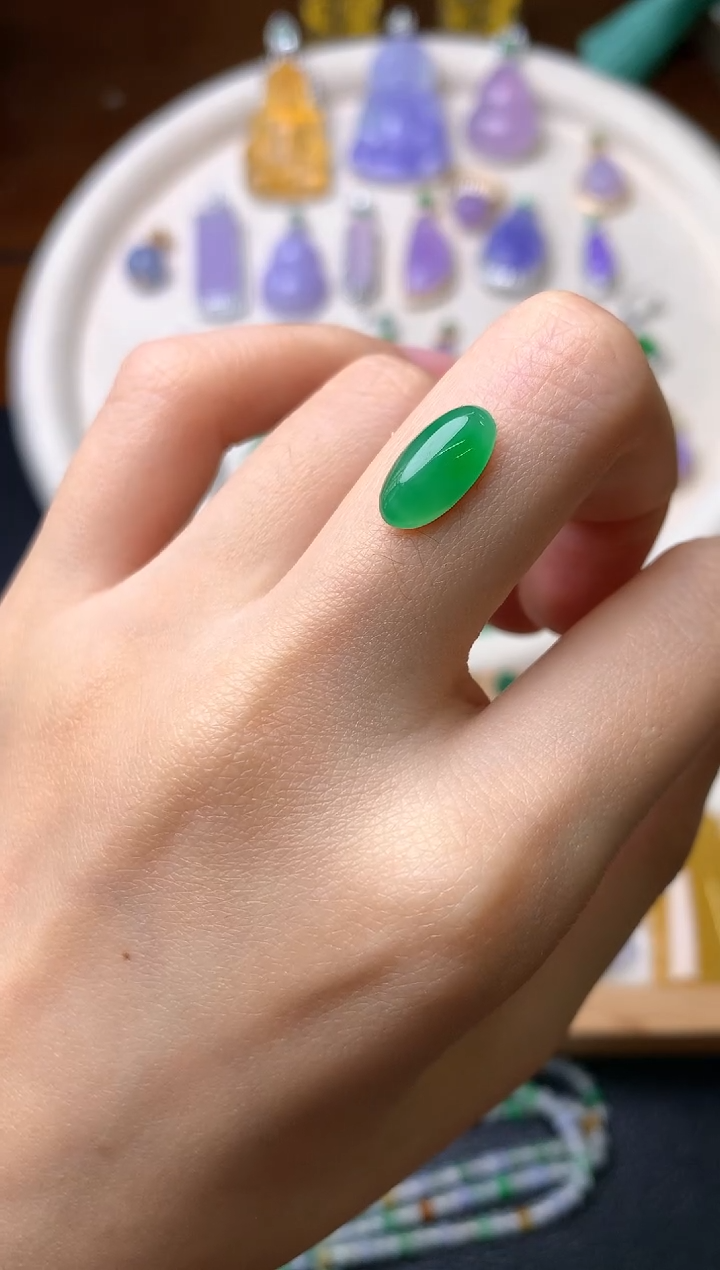 【闪购商品】定制翡翠未镶嵌裸石（镶嵌定制）