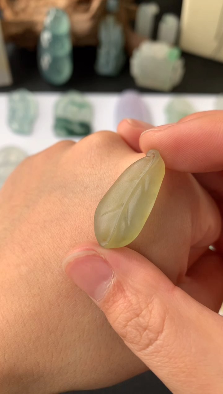 【闪购商品】定制翡翠未镶嵌翡翠