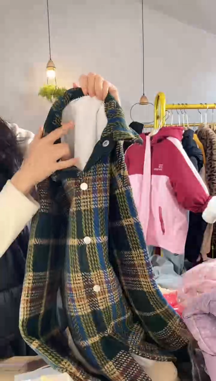 加绒格子衬衫【少扣子】【380