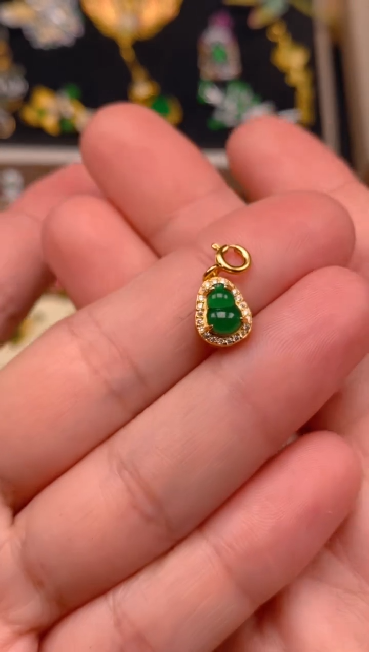 【闪购商品】翡翠吊坠(不含链)银S925镶嵌万能扣