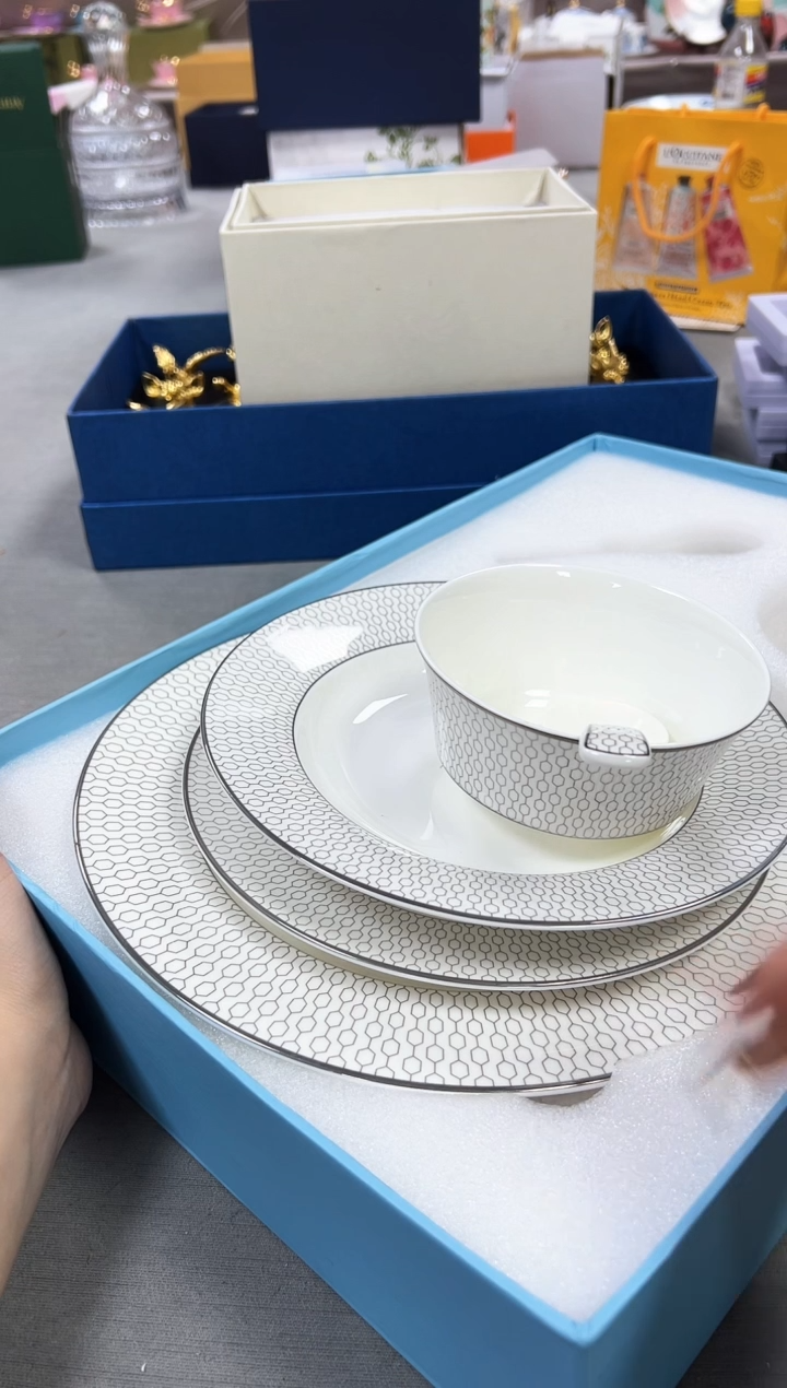 【闪购商品】瓷片新号起号不计成本，点菜优先