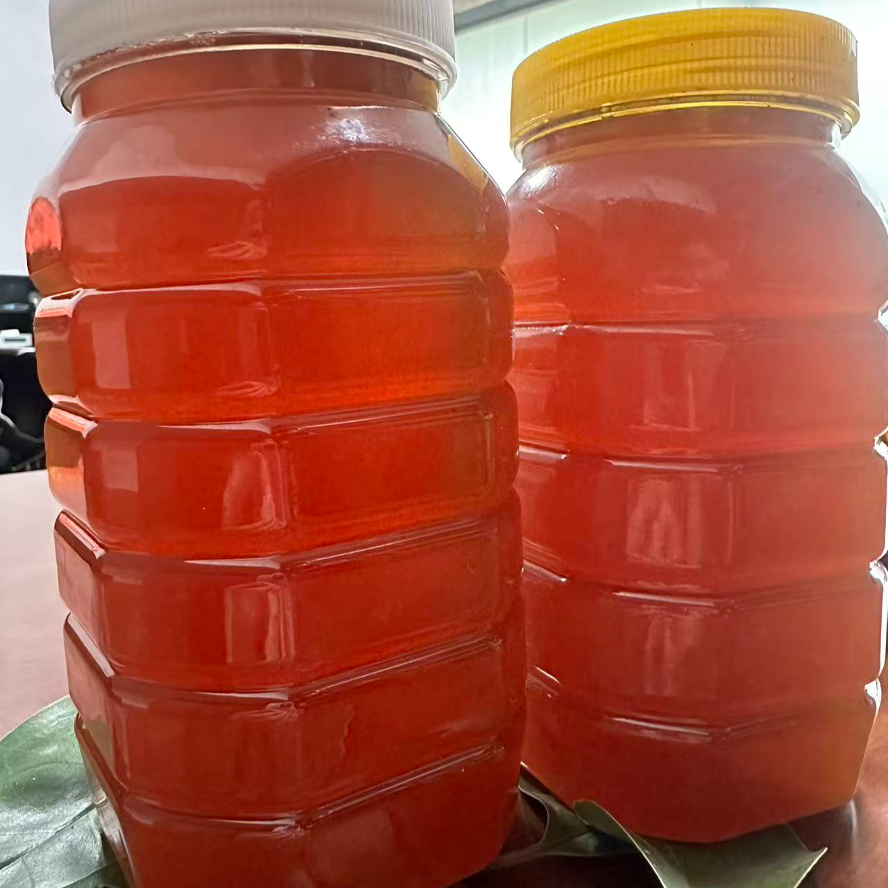 云南高山悬崖蜂蜜