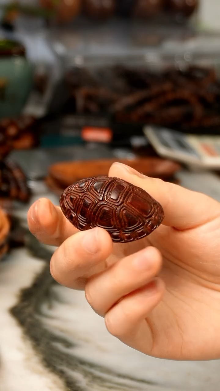 檀香紫檀（小叶紫檀）印度小叶紫檀富甲手把件