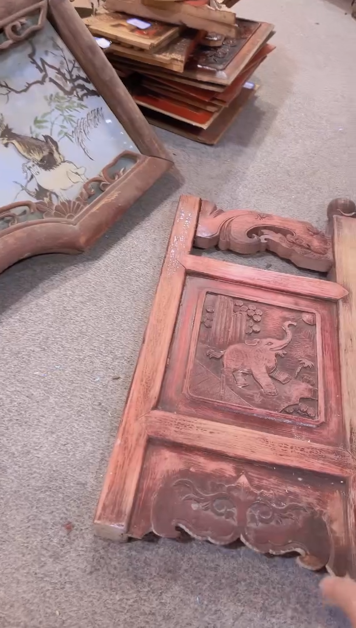 【闪购商品】香樟木老木雕老物件花板