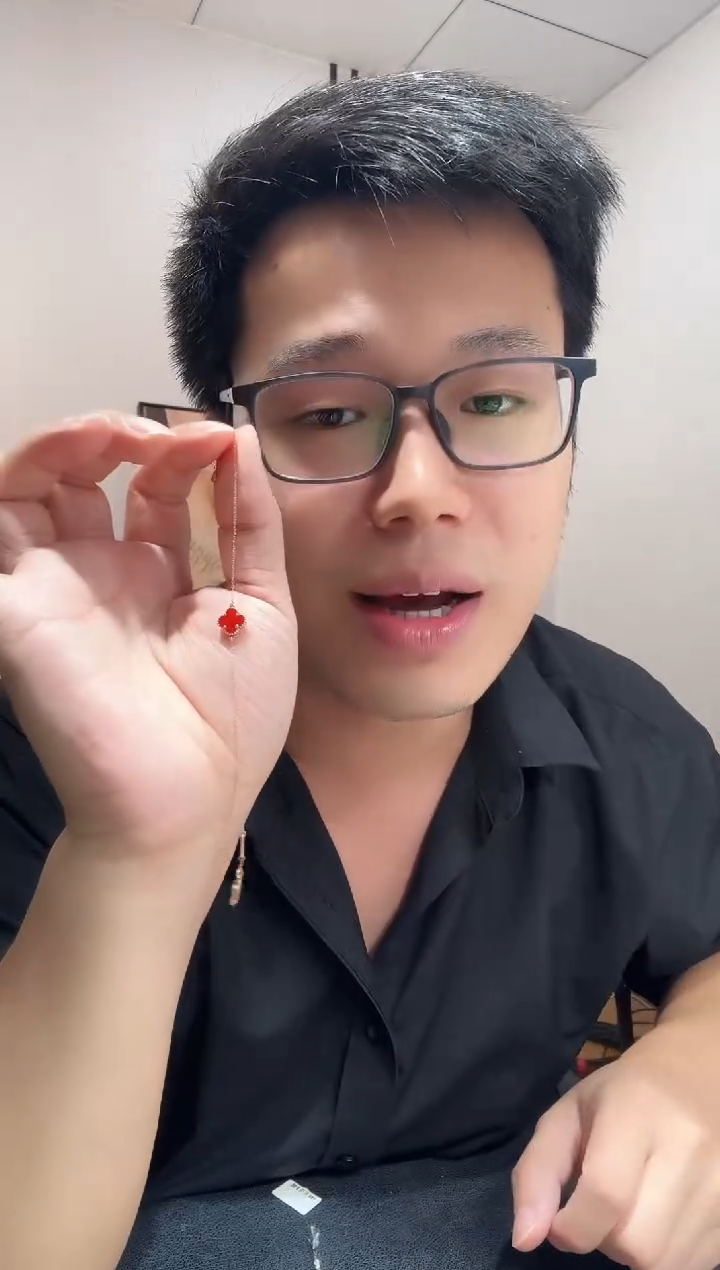 玛瑙/玉髓手链18K金镶嵌红色k黄，小号单花手链GHJ