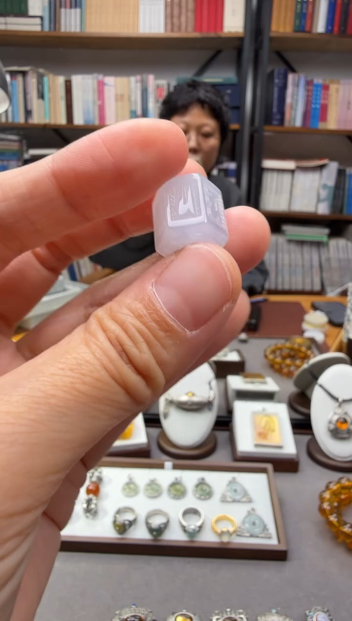 颈饰未镶嵌翡翠配珠11