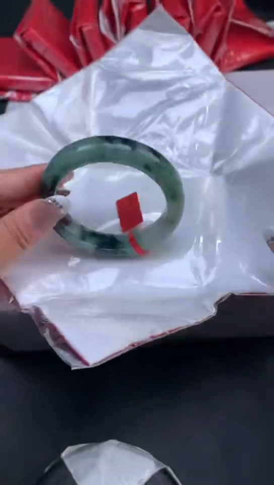 【闪购商品】翡翠手镯未镶嵌天然缅甸A货翡翠手镯