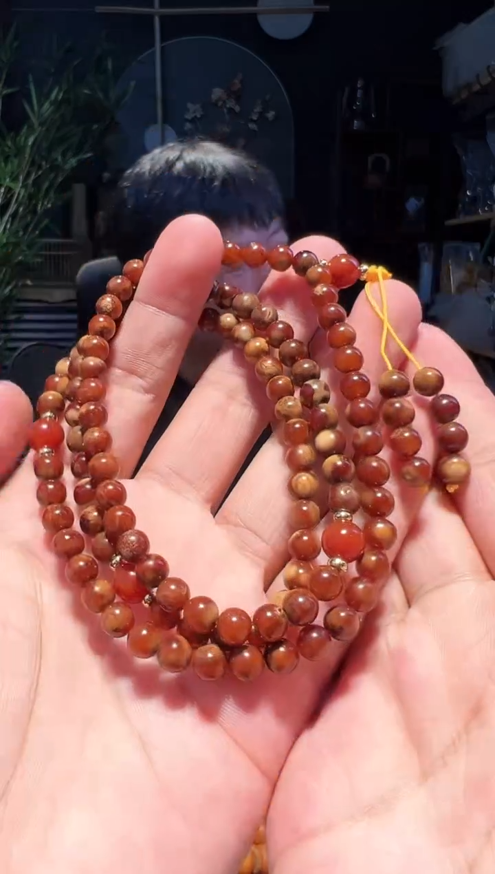 【闪购商品】蜜蜡手串未镶嵌7左右花蜡108