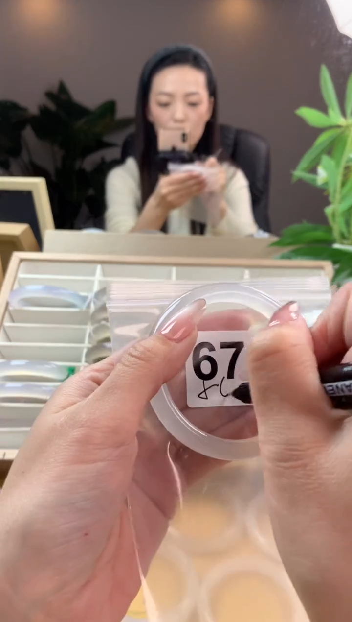 【闪购商品】玛瑙/玉髓手镯未镶嵌677