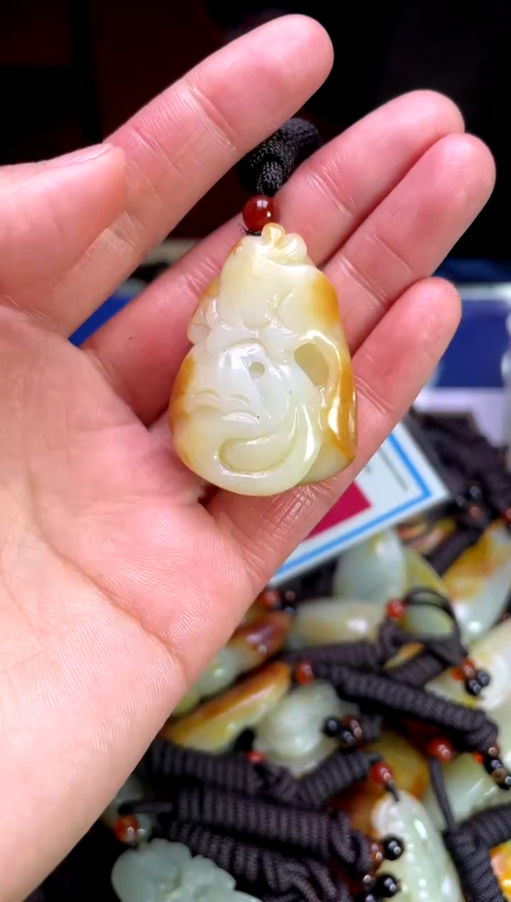 【闪购商品】和田玉颈饰未镶嵌123