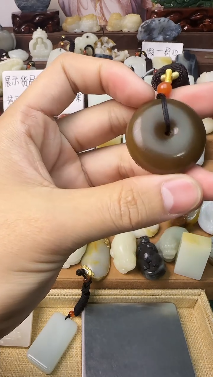 【闪购商品】和田玉颈饰未镶嵌吊坠