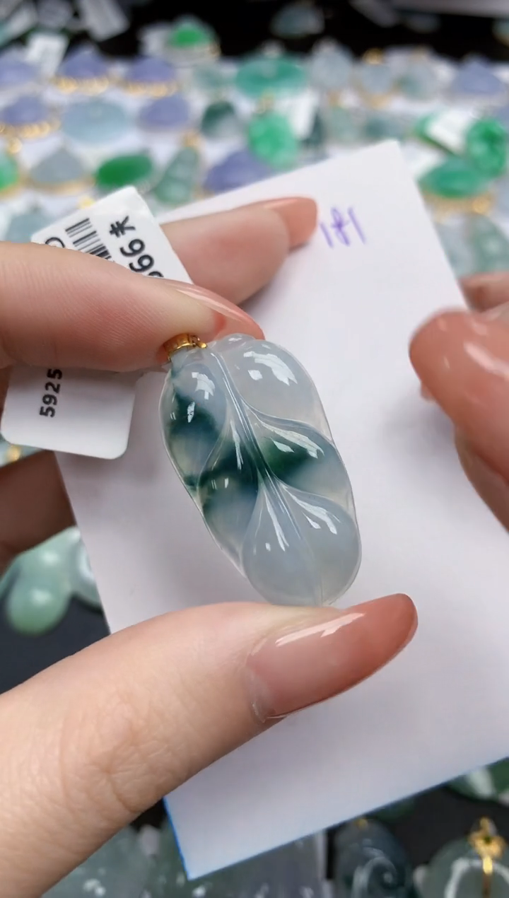 【闪购商品】翡翠颈饰18K金镶嵌天然缅甸翡翠A货