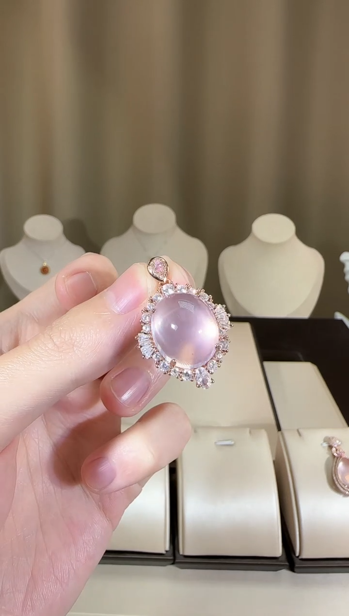 【闪购商品】芙蓉石颈饰银S925镶嵌14*17mm粉水晶