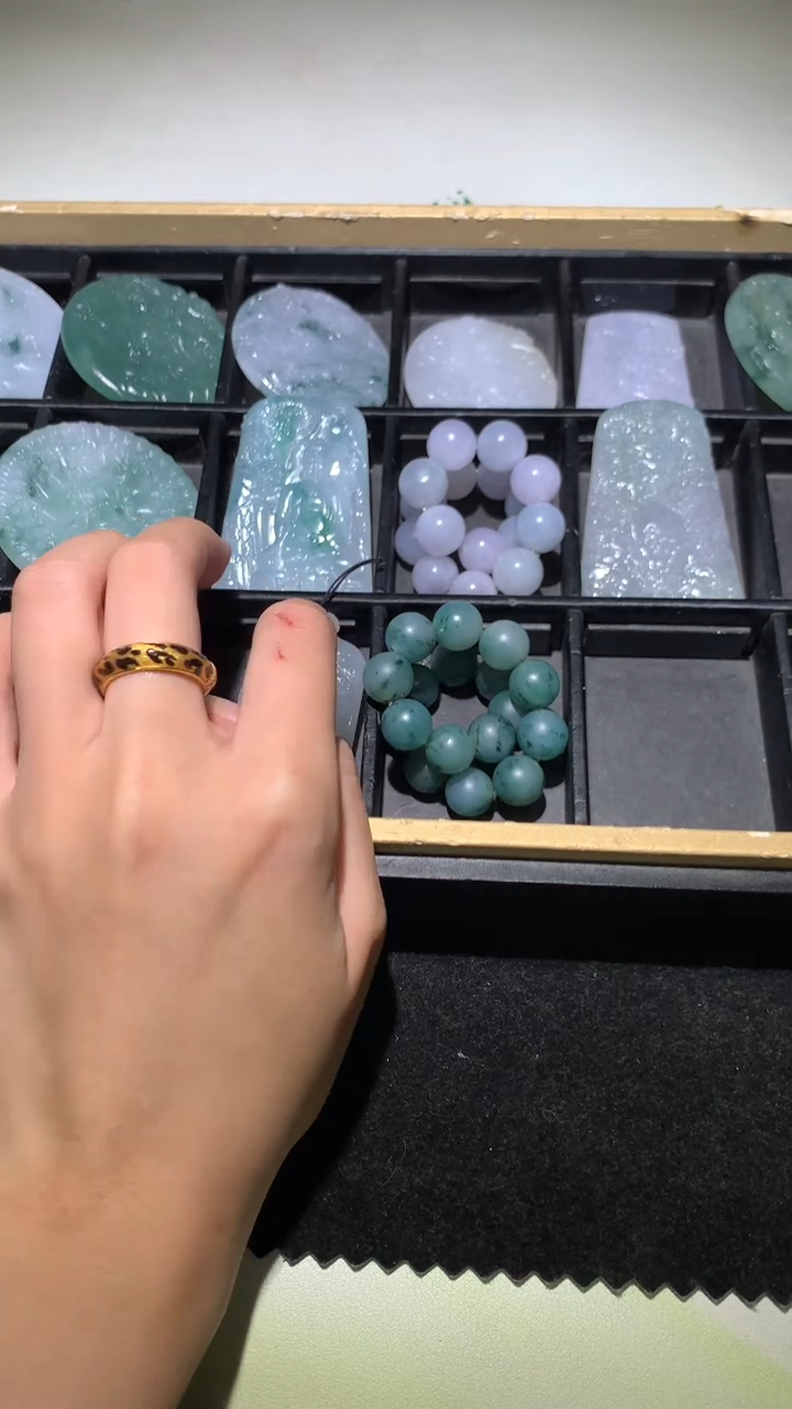未镶嵌定制翡翠大****~-毛货不退不换-
