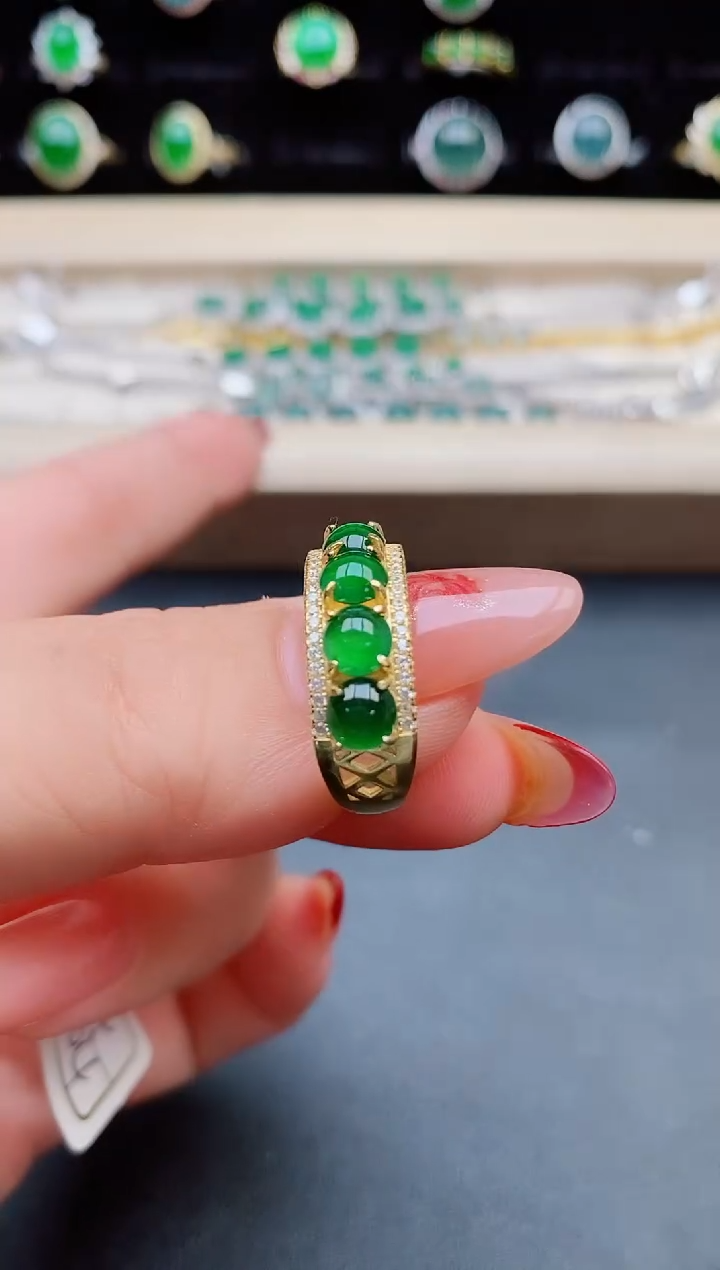 【闪购商品】翡翠戒指银S925镶嵌32132132