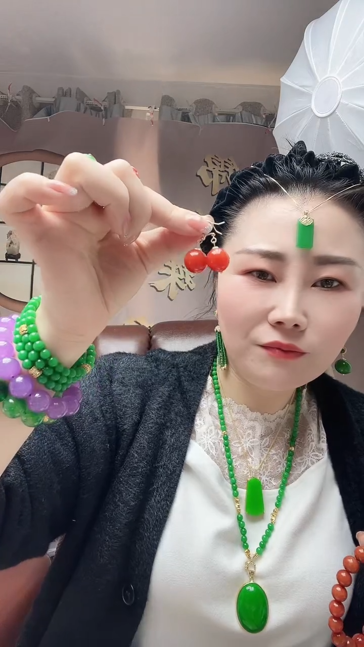 【闪购商品】翡翠耳饰14K金镶嵌C95号