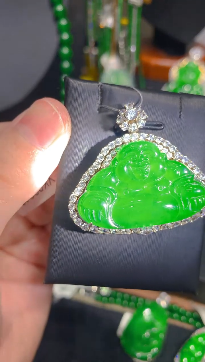 【闪购商品】翡翠颈饰银S925镶嵌64一季