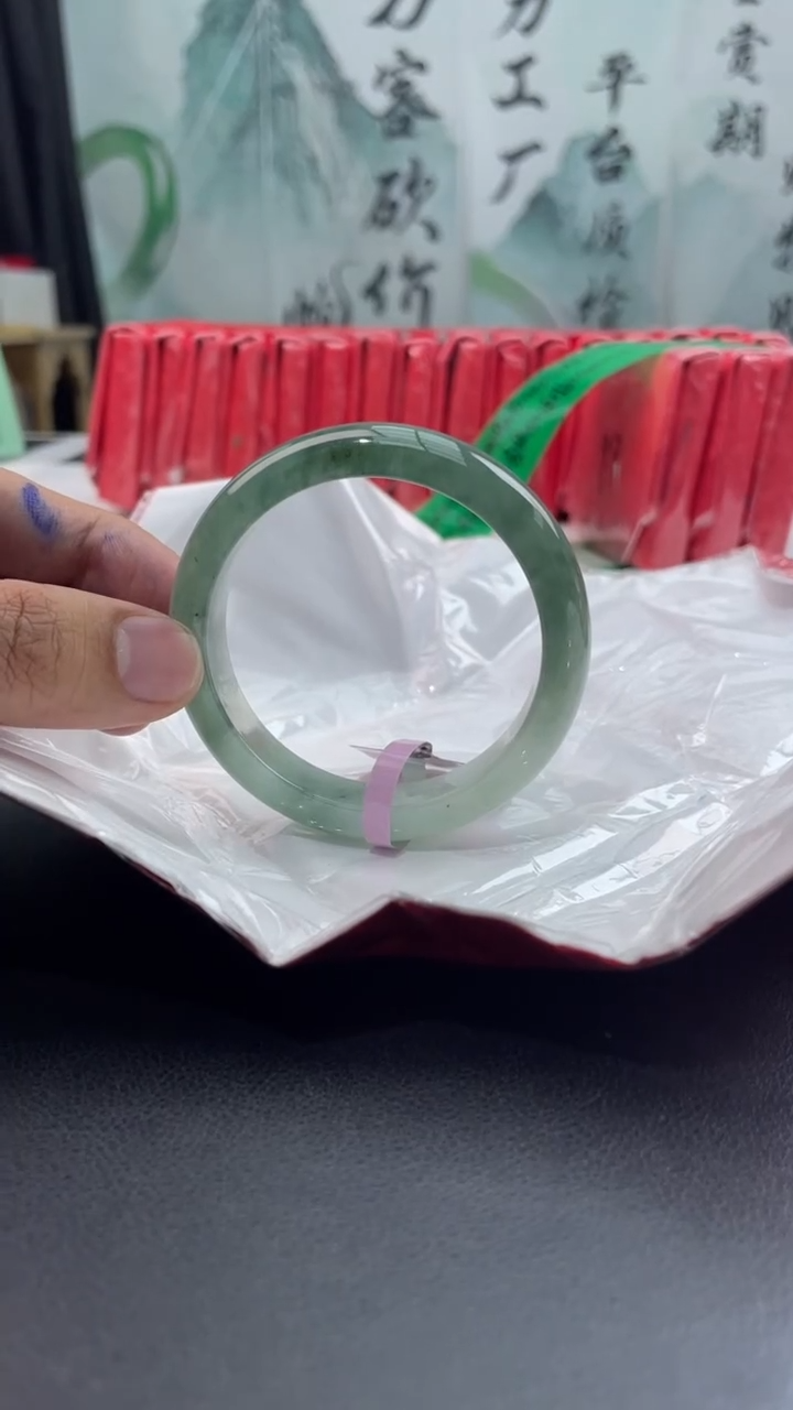 【闪购商品】翡翠手镯未镶嵌8翡翠手镯