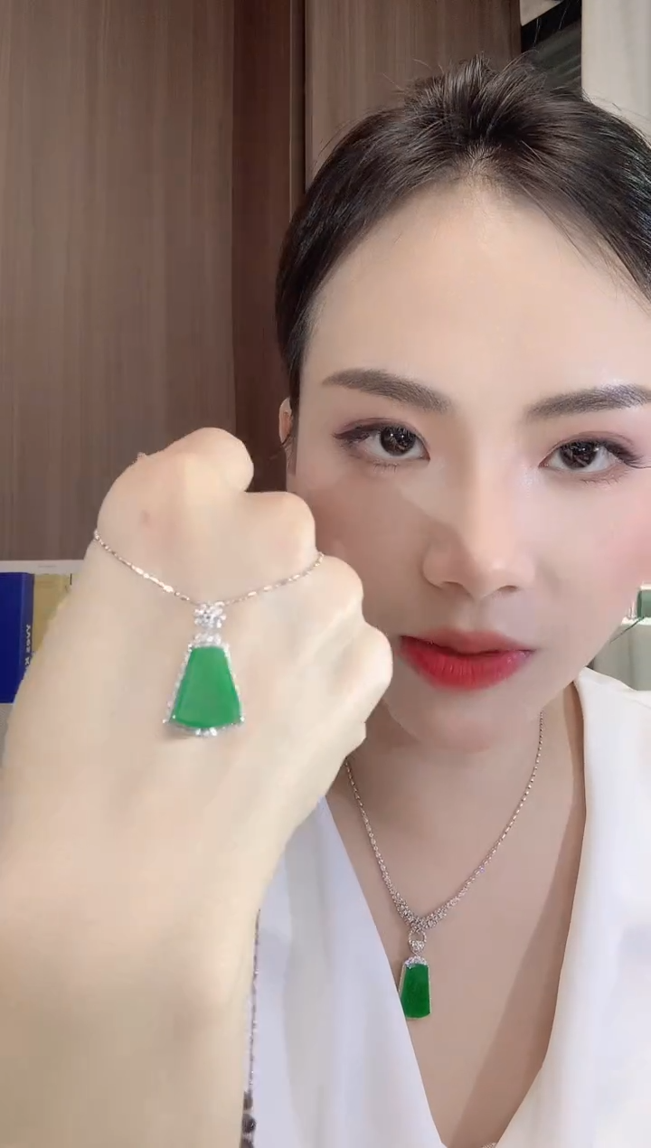 翡翠18K金镶嵌吊坠(不含链)A14 多样性发一件