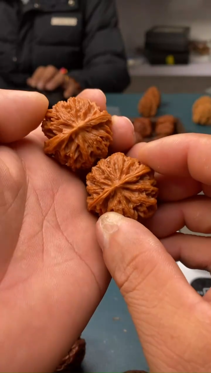 把件文玩核桃苹果园b374