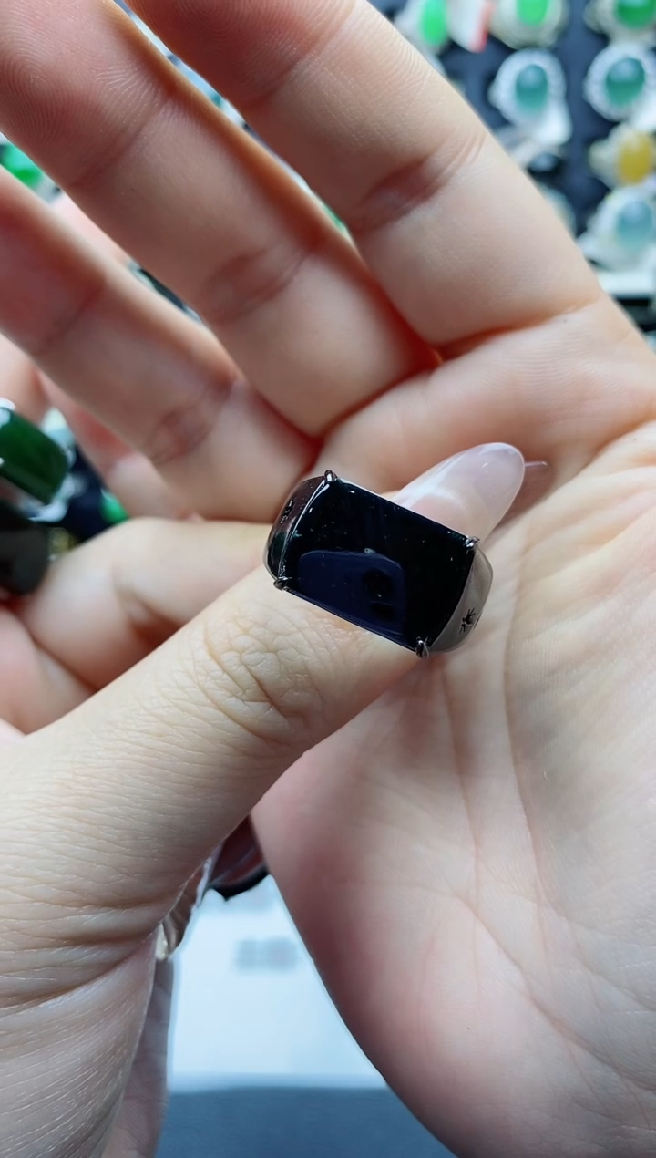 【闪购商品】翡翠戒指银S925镶嵌天然翡翠男戒