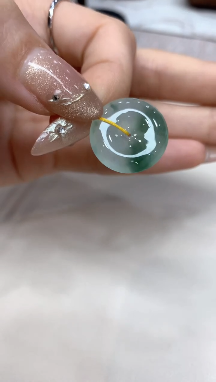 【闪购商品】翡翠吊坠(不含链)未镶嵌平安扣