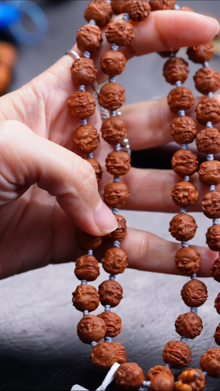 【闪购商品】橄榄核吊坠橄榄核