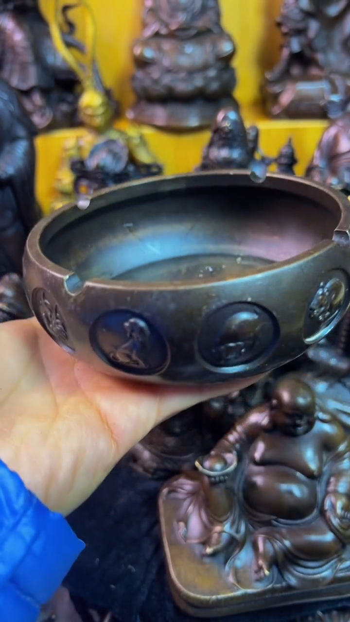 【闪购商品】1案台摆件 物品摆件