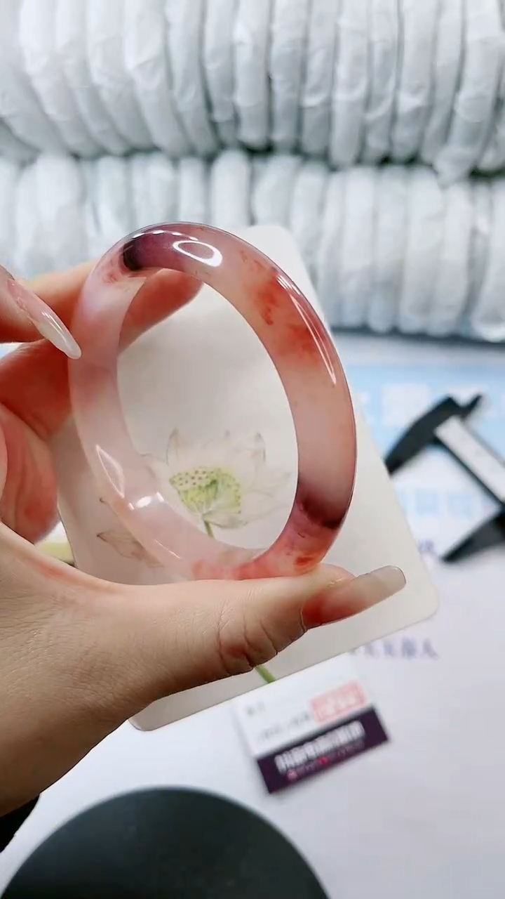 【闪购商品】石英质玉手镯未镶嵌0816916160-