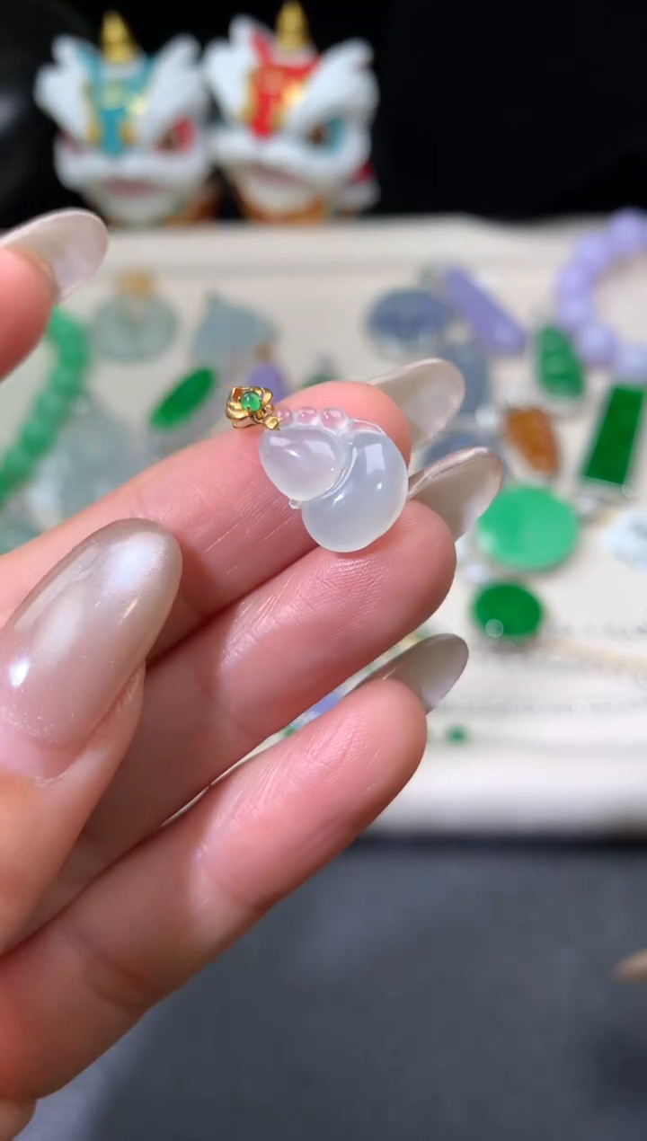 吊坠(不含链)18K金镶嵌翡翠翡翠