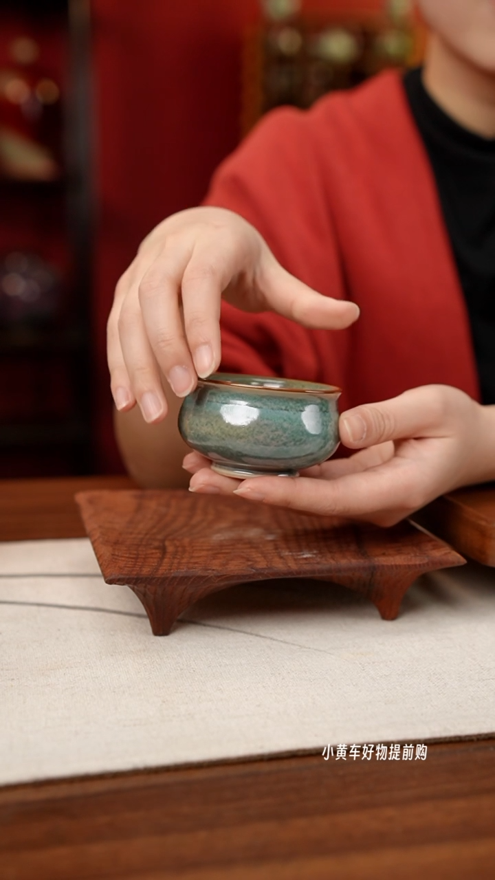 【闪购商品】摆件小师妹-钧瓷-信任