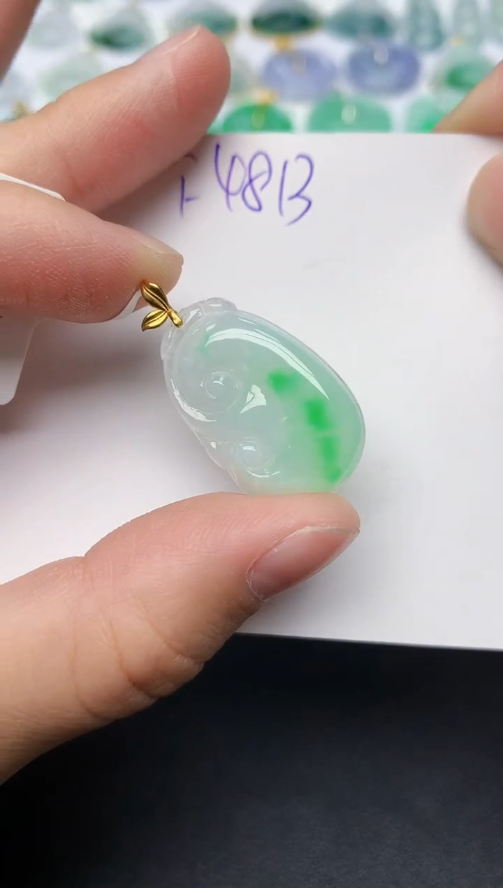 颈饰18K金镶嵌翡翠天然缅甸A货翡翠百元以上9元证书费自理