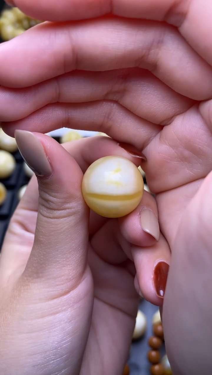 【闪购商品】琥珀裸石未镶嵌大小姐珠宝严选226